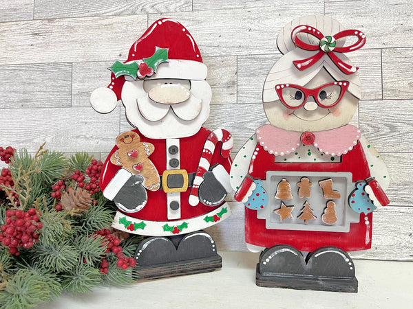 Mr. & Mrs. Claus Shelf Sitter Kit {unfinished}